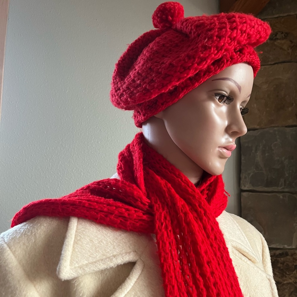 Red vintage maxi scarf and hat 1960s